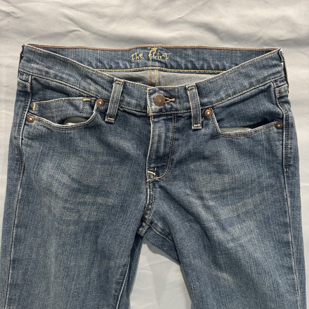Old Navy The Flirt Low Rise Bootcut Leg‎ Jeans Women's 4P Blue Medium Wash - Picture 2 of 13